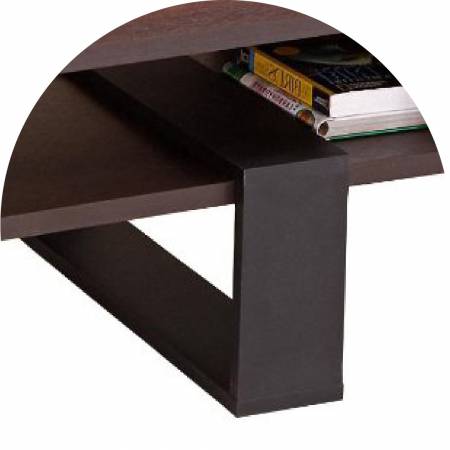 Stabil asztallábak a kényelemért.